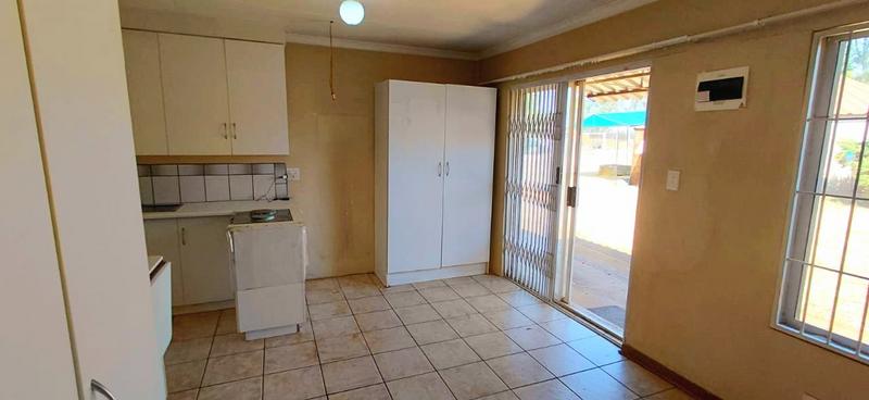 8 Bedroom Property for Sale in Groenvlei Free State